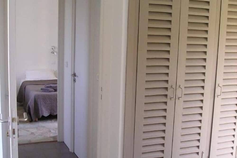 Emplacement exceptionnel, mer au bout du jardin, accès privé à la plage🌞🏖️Piscine in Palombaggia, Porto-Vecchio