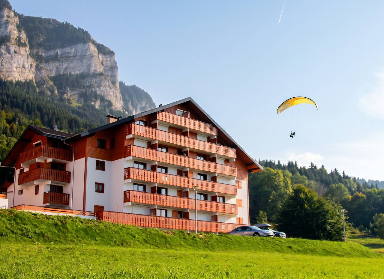Ganze Wohnung, Bequemes Appartement in Thollon-les-Mémises mit Blick in Thollon-les-Mémises, Thonon-les-Bains und Umgebung