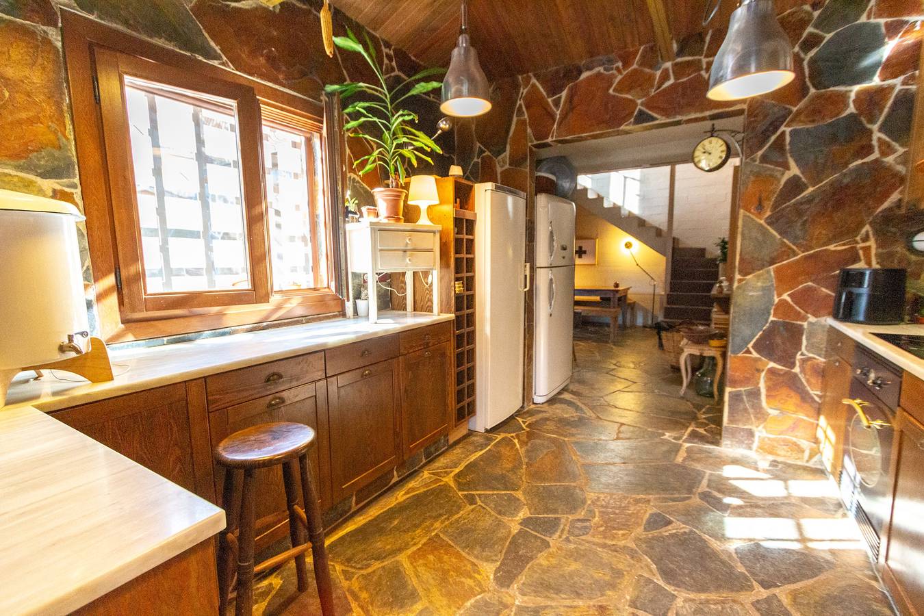 Winter Cozy with Jacuzzi & Fire 27km to Barcelona! in Argentona, Costa del Maresme