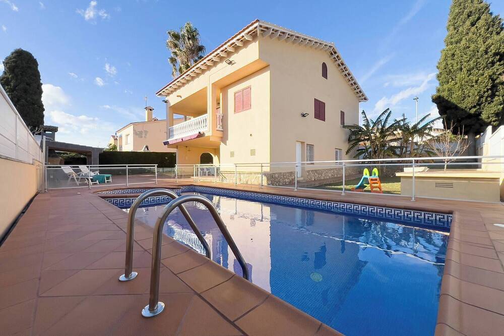 Villa Brisa - Piscina con Jacuzzi, Sala Juegos, Bbq in Roda de Bará, Costa Dorada