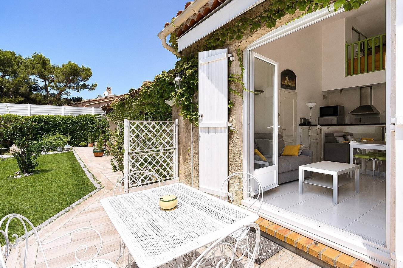 Ferienhaus „Location Saisonnière T2 Duplex“ mit privatem Pool, Wlan & Klimaanlage in Septèmes-les-Vallons, Mittelmeerküste (Frankreich)