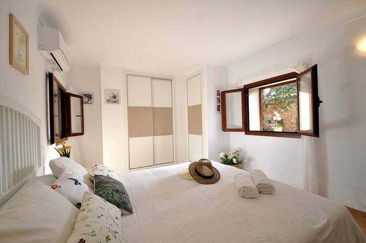 Private villa 6 pax, pool, wifi, in Costitx im zentrum der insel in Costitx, Mallorca Inselmitte