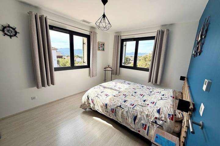 Location de vacances pour 6 personnes, avec jardin à Pierrefeu-du-Var - 3