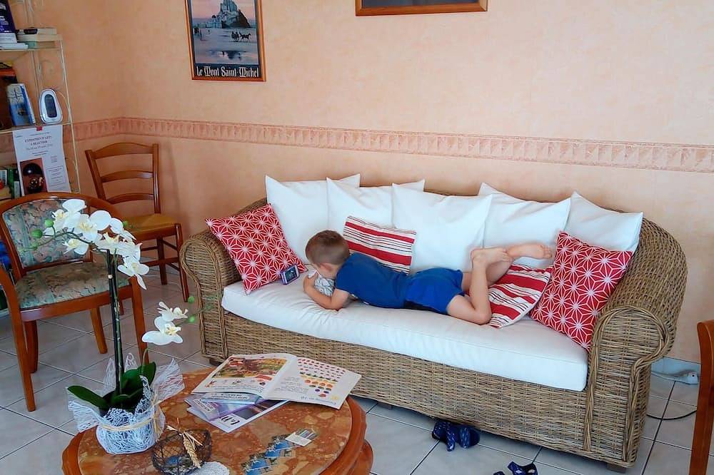 Gîte \" Le Gabion \"-Gîte-Ensuite mit Dusche-Blick auf das Wahrzeichen in Ardevon, Pontorson