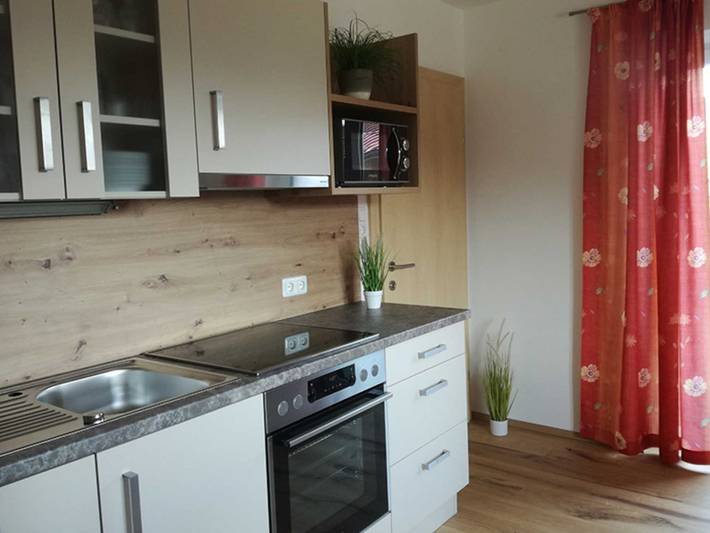Ferienwohnung für 4 Personen, mit Balkon und Garten im Salzkammergut - 3