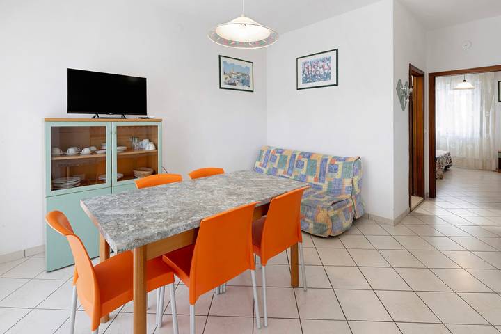 Entire apartment, Apartment 'Stella' with Balcony and Air Conditioning in Bibione, San Michele al Tagliamento