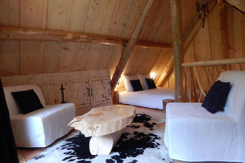 Magnifique chalet en rondin bois pour max 4 personnes in Cazaunous, Haute-Garonne