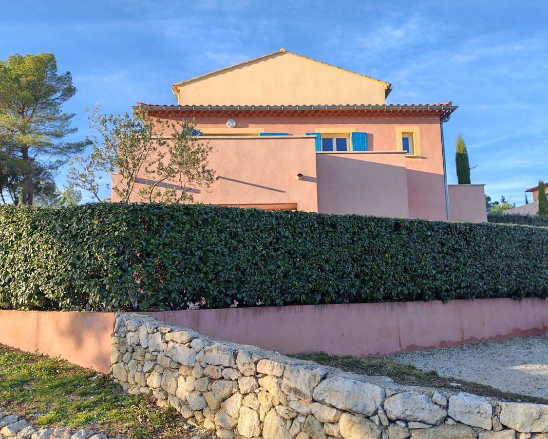 Appartement entier, Les deux Oliviers in Roussillon, Parc naturel régional du Luberon