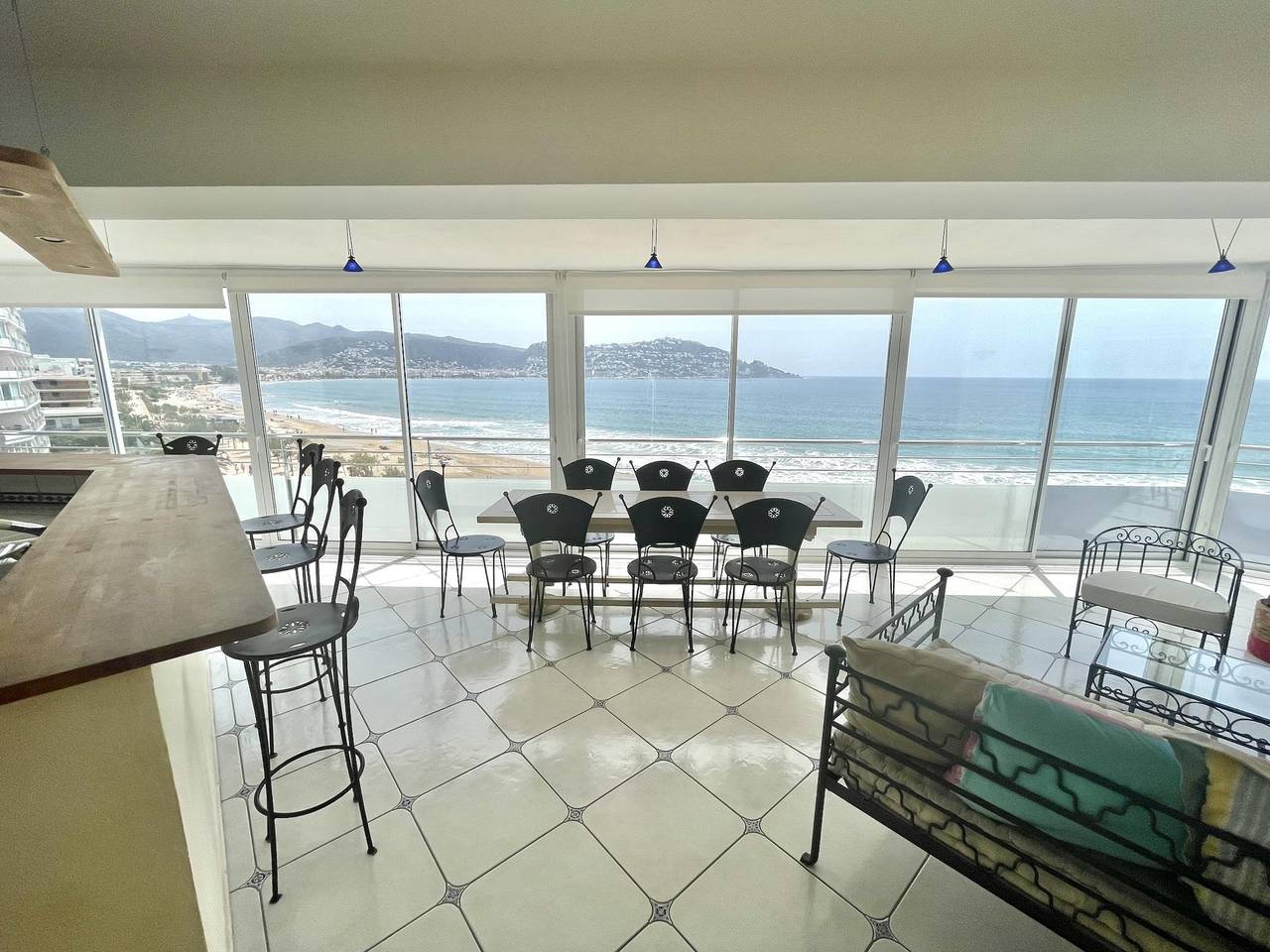 Appartement de vacances entier, Bsa. Superbe appartement à bord de mer in Platja de Sant Margarida (Roses), Roses