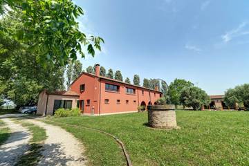 Agriturismo per 4 Persone in Mirano, Provincia di Venezia, Foto 2