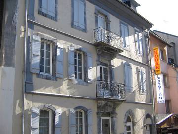 Gîte pour 8 personnes, avec piscine et terrasse dans Office De Tourisme De Bareges