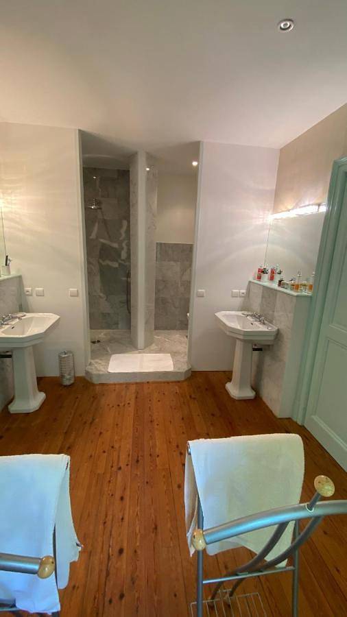 Chambre d’hôte pour 2 personnes, avec piscine et jacuzzi ainsi que jardin et terrasse dans l' Ariège - 2