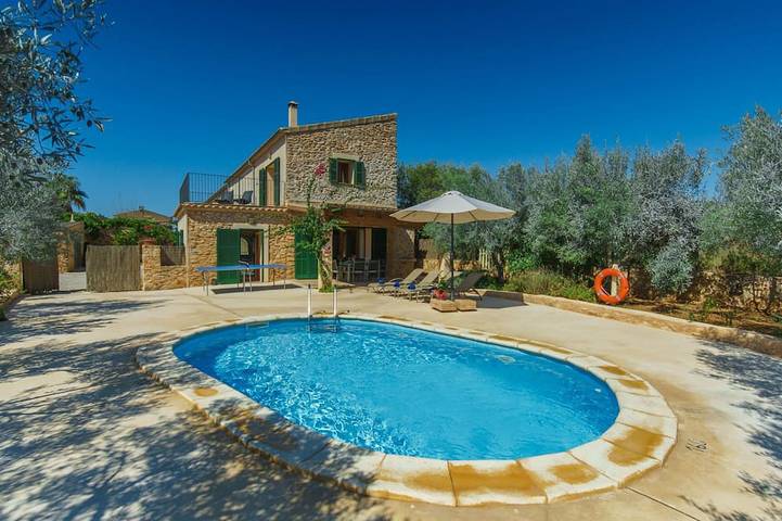 Villa for 6 people, with pool and garden - 1