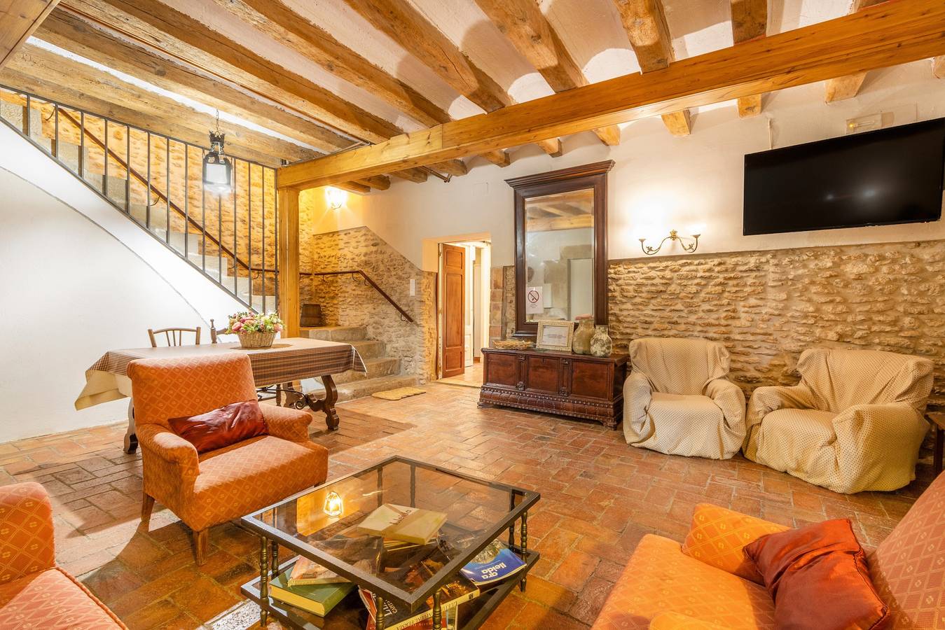 Ganzes Studio, Studio 'Petit Ca l'Andorrà': teilweise barrierefrei, Pool & Wlan in Vila-sana, Lleida Provinz