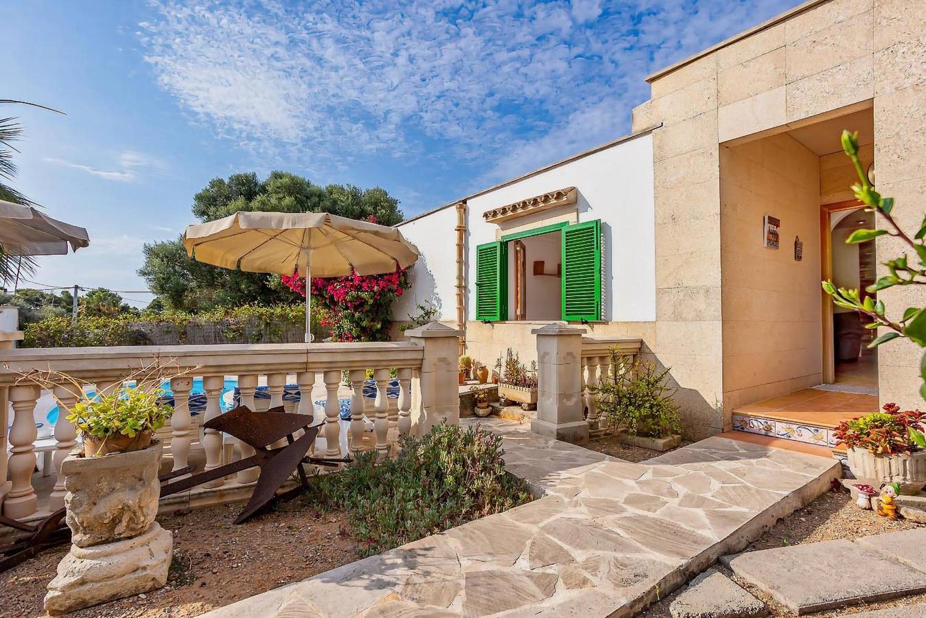 Entire apartment, Holiday apartment for 6 people in Cala Llombards, Santanyí