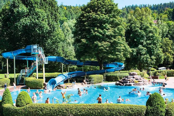 Camping für 6 Personen, mit Terrasse, mit Haustier in Baden-Württemberg - 2