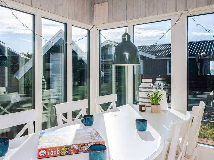 6 Personen Ferienhaus in Rønde in Følle Strand, Süddjursland