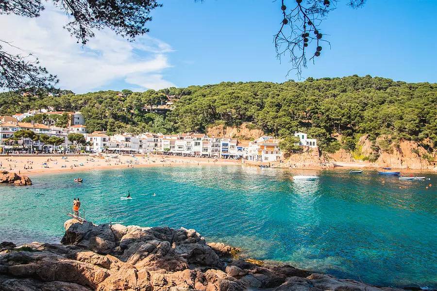 Casa rural de 4 estancias para 6/7 personas Climatizada *** in Pals, Costa Brava