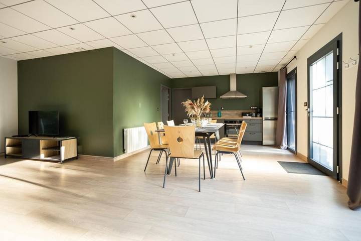 Location de vacances pour 15 personnes, avec Terrasse ainsi que Jardin et Vue à Laussonne - 3