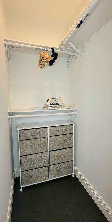 Modern 3 bed/2 bath House by Coco Walk w/ Private Cozy Deck(Family/Pet-friendly) in Miami, Florida