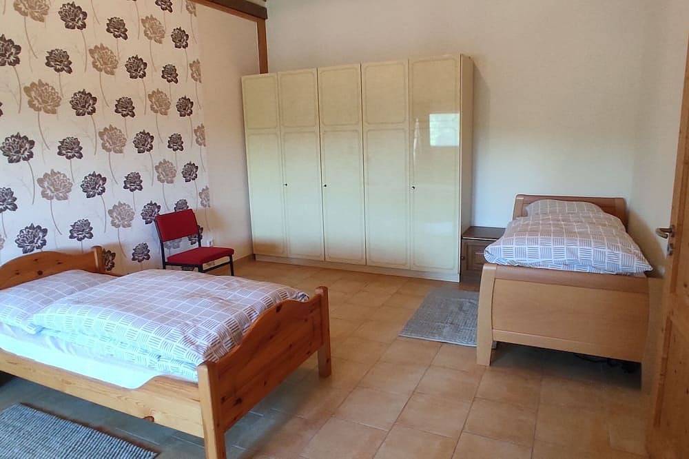 Apartamento entero, Quiet vacation apartment in a rural area in Ilshofen, Hohenlohe