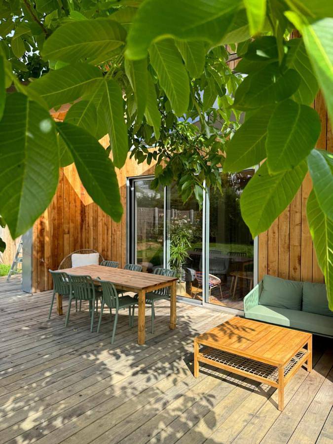 Location de vacances pour 6 personnes, avec jardin, adapté aux familles dans Plage de la Ville Berneuf - 2