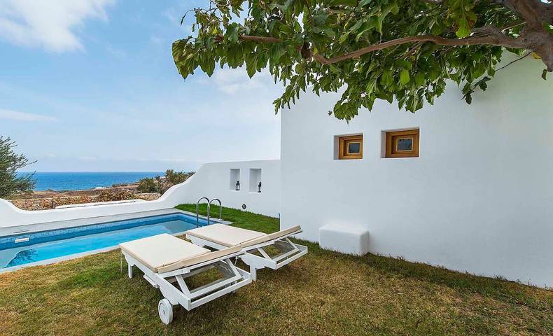 Chalet para 2 personas, con terraza y vistas al mar en Santorini