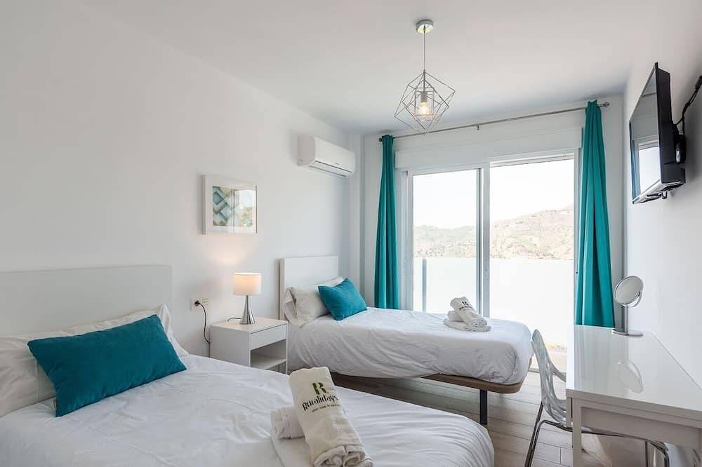 Villa Esperanza Canillas de Albaida by Ruralidays in Canillas de Albaida, Provincia de Málaga