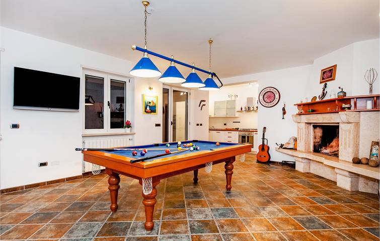 Gemütliche, ca. 56 m² große Wohnung mit Terrasse in der Nähe von Rovinjsko Selo und Restaurants in Rovinjsko Selo, Rovinj