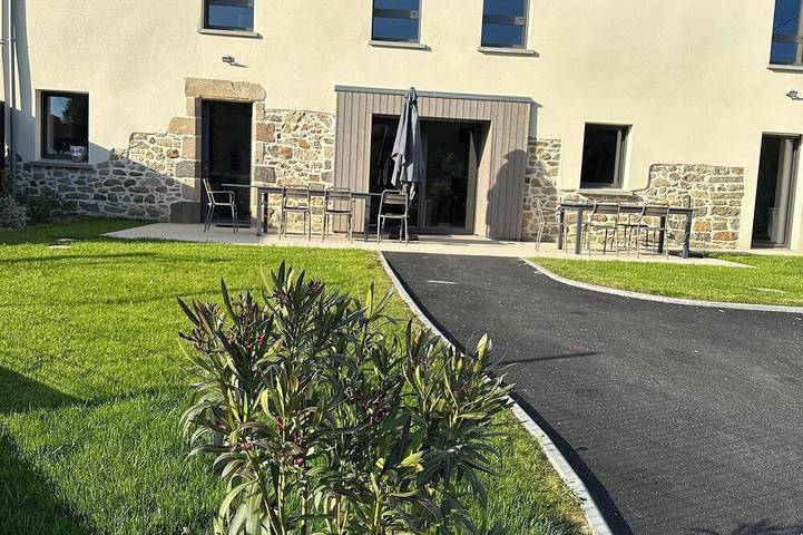 Location de vacances pour 12 personnes à Irodouër