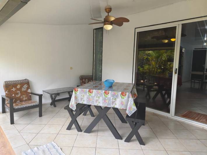 Gîte pour 2 personnes, avec terrasse et jardin dans Huahine - 2
