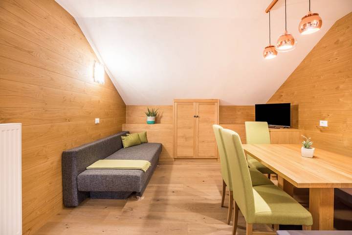 Hel lejlighed, Apartment "Rosalpina 3" in the Middle of the Ski Area with Mountain View, Wi-Fi & Balcony in San Vigilio di Marebbe, Enneberg