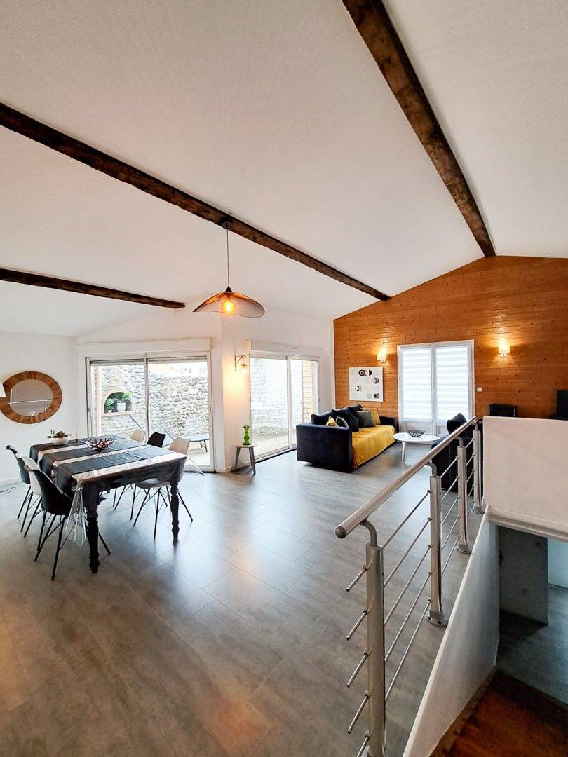 Les Cerisiers ~ maison familiale, 5 min du centre in Royan, Côte de Beauté