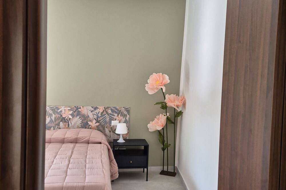 Appartamento intero, Clorophilla Guest House, un rifugio immerso nel verde in pieno centro storico in L'Aquila, Gran Sasso