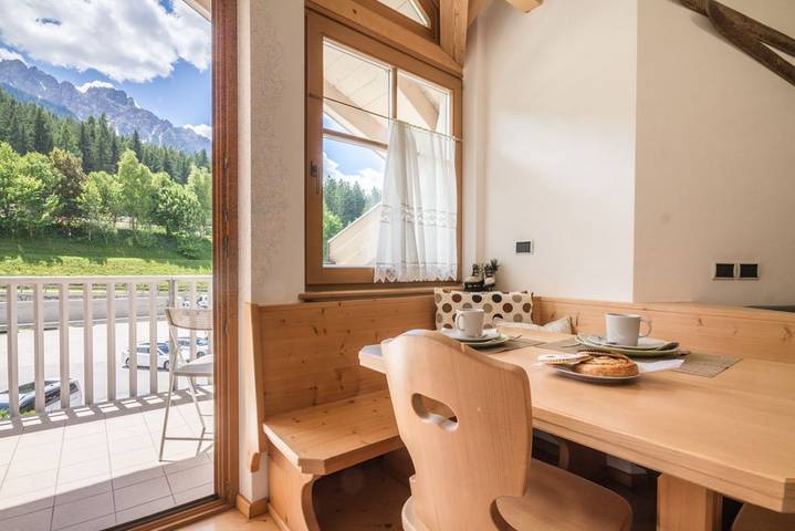 Apartamento entero, Apartamento de vacaciones para 2 personas con balcón/terraza in San Candido, Dolomiti di Sesto