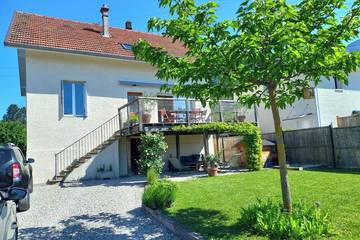 Gîte pour 7 personnes, avec jardin et terrasse à Saint-Alban-Leysse