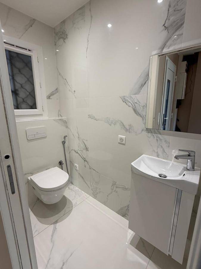 Gîte pour 2 personnes, avec jardin à Ambarès-et-Lagrave - 4