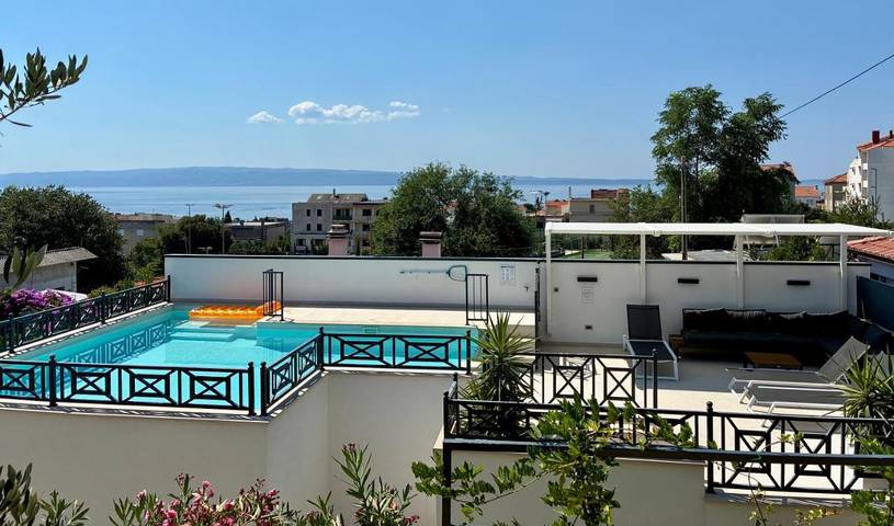 Villa pour 4 personnes, avec jardin ainsi que vue et piscine à Split - 2