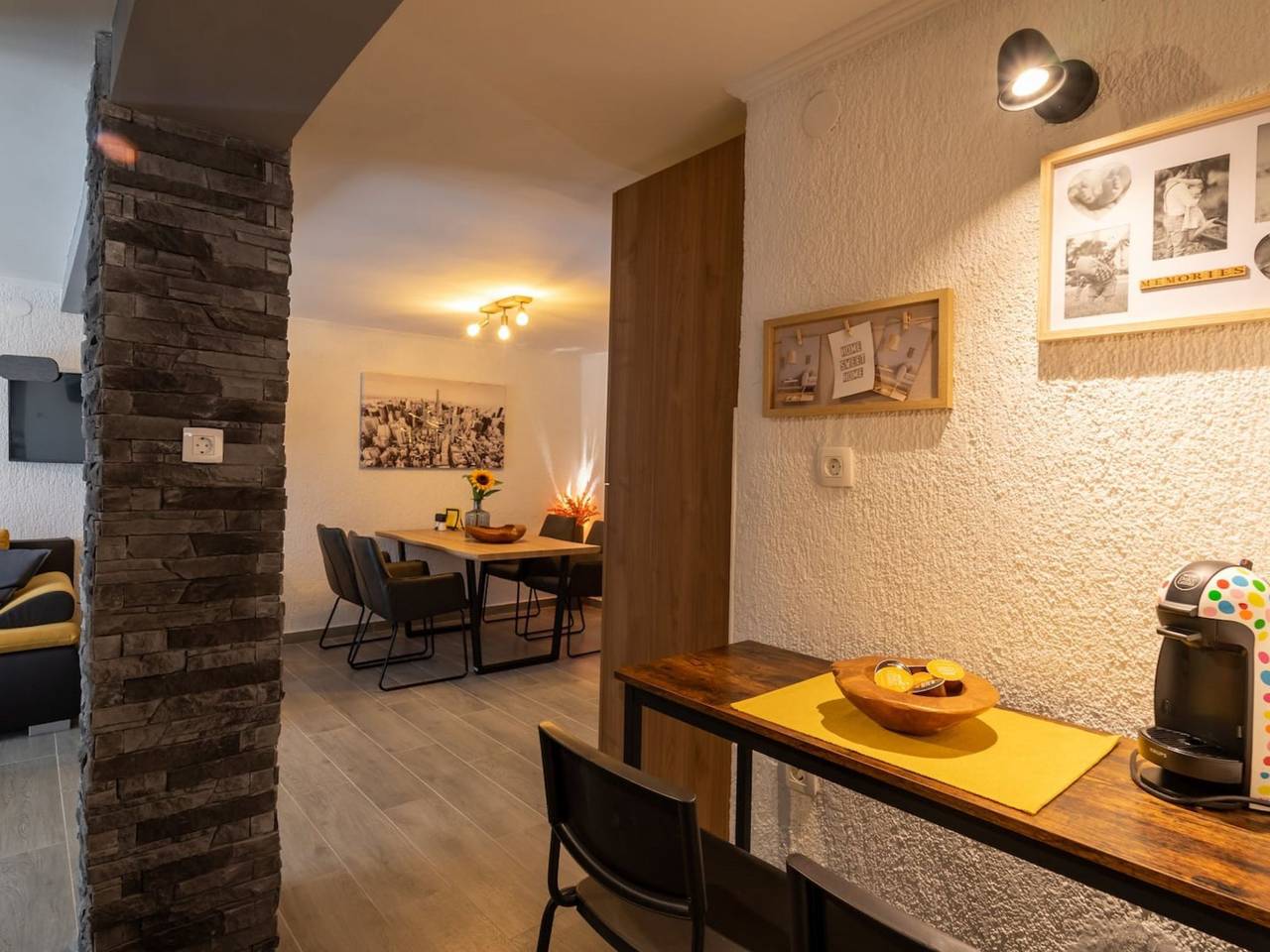 Ganze Wohnung, Charmante Seeblick-Wohnung mit Garten & Grill – Haustiere willkommen! in Fuzine, Primorje-Gorski Kotar