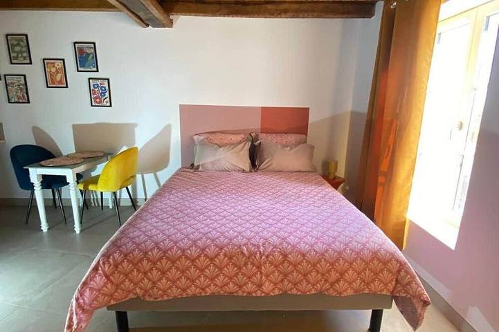 Gîte pour 2 personnes, avec Jardin à Bellême - 2