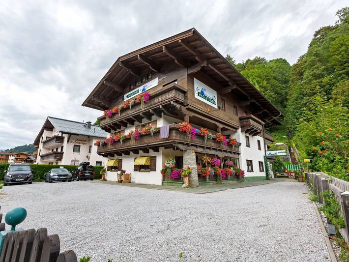 Ferienwohnung für 2 Personen, mit Balkon und Garten in Saalbach