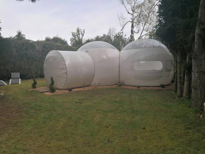 Camping pour 2 personnes, avec Jacuzzi et Terrasse ainsi que Jardin et Piscine dans l' Eure - 4