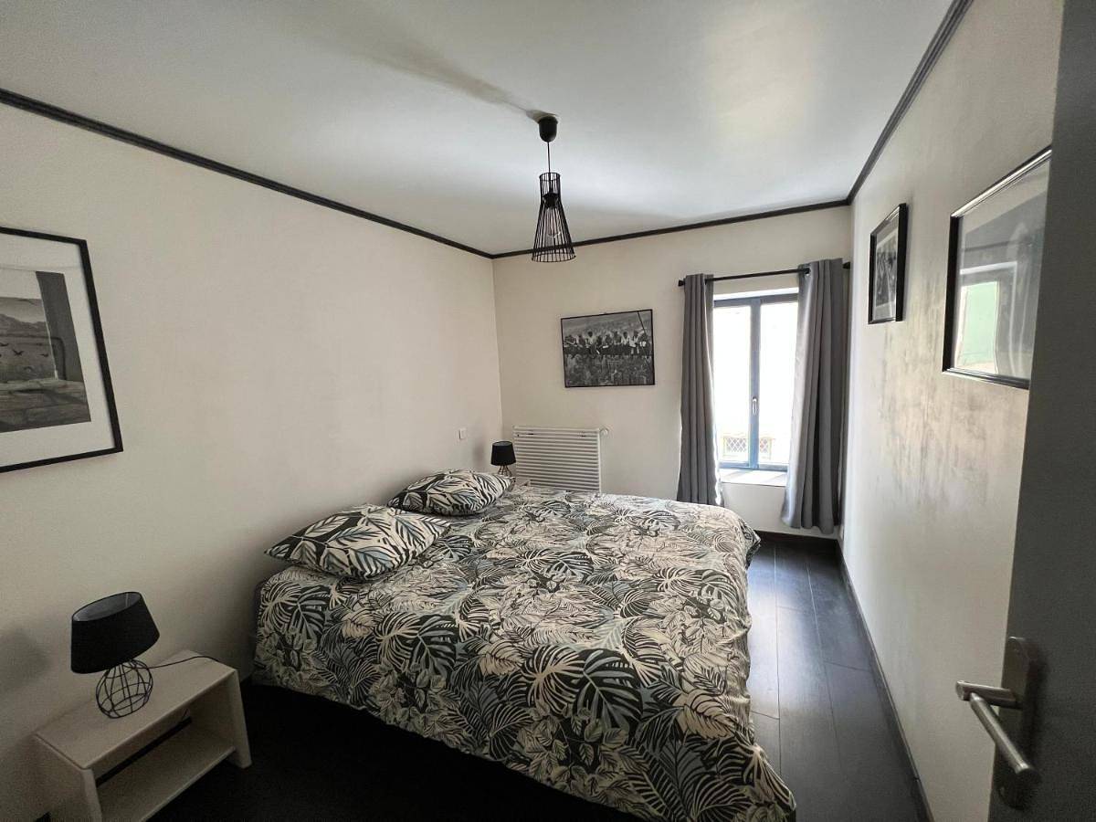 Four-Bedroom House in Saint-Nazaire-le-Désert, Région de Die