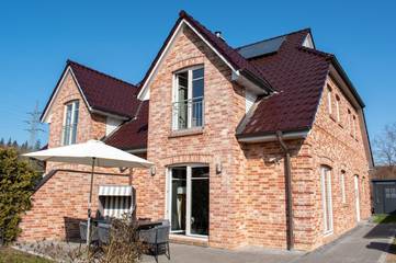 Ferienhaus für 8 Personen, mit Terrasse und Sauna in Scharbeutz