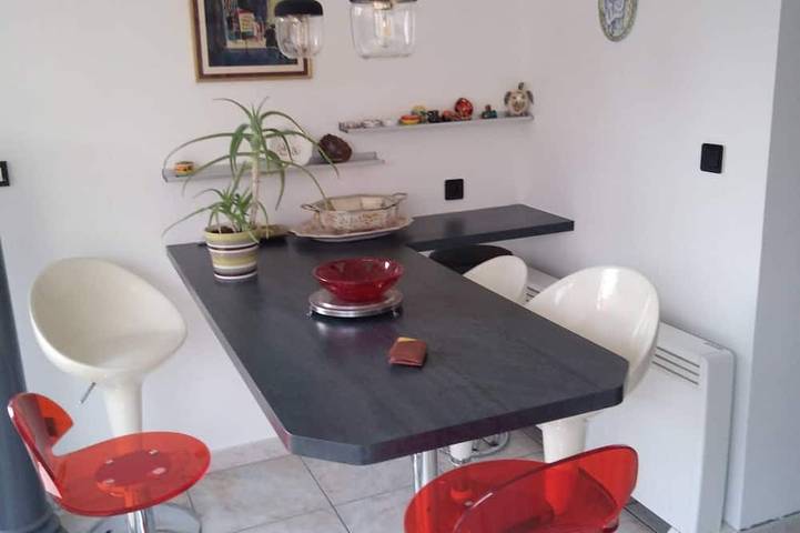 Vacation rental for 8 people in Marseille
