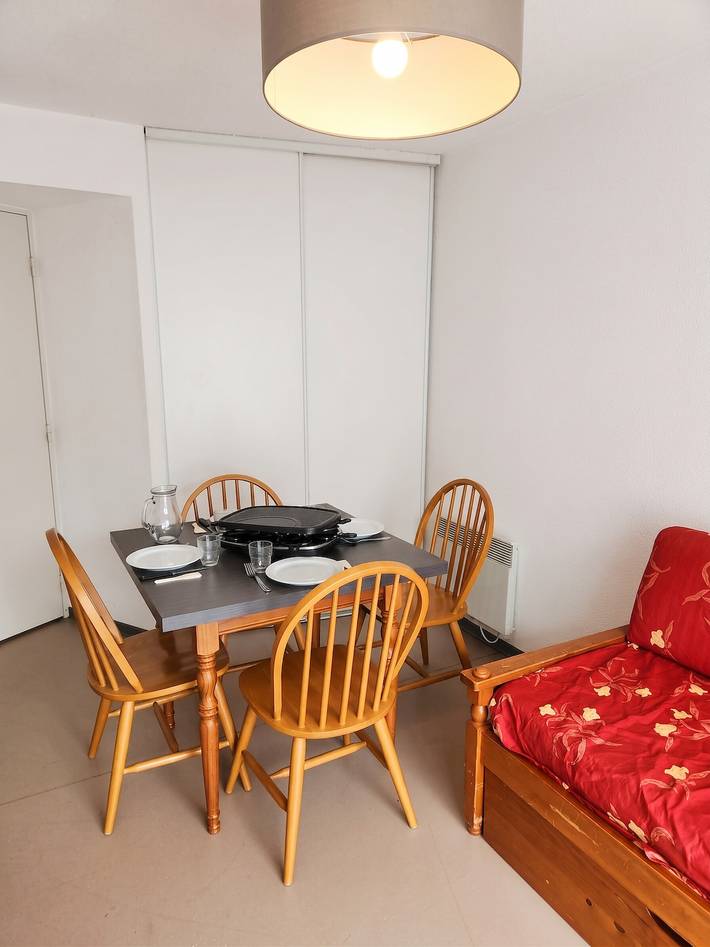 Studio entier, Studio moderne à Ax-les-Thermes, 30 m² avec sauna in Ax-les-Thermes, Pyrénées