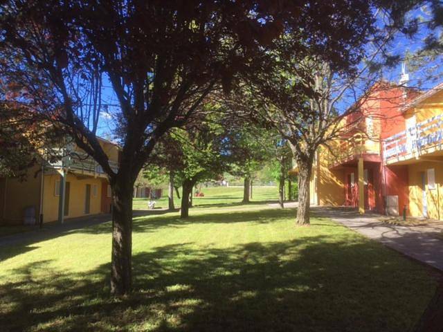 Location de vacances pour 4 personnes, avec jardin ainsi que balcon et vue à Saint-Étienne-les-Orgues - 3