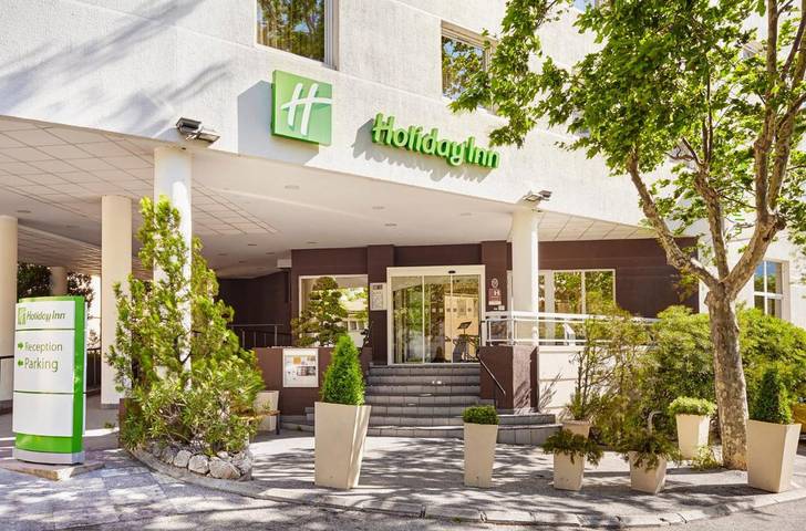 Hôtel pour 2 personnes, avec terrasse et piscine, animaux acceptés