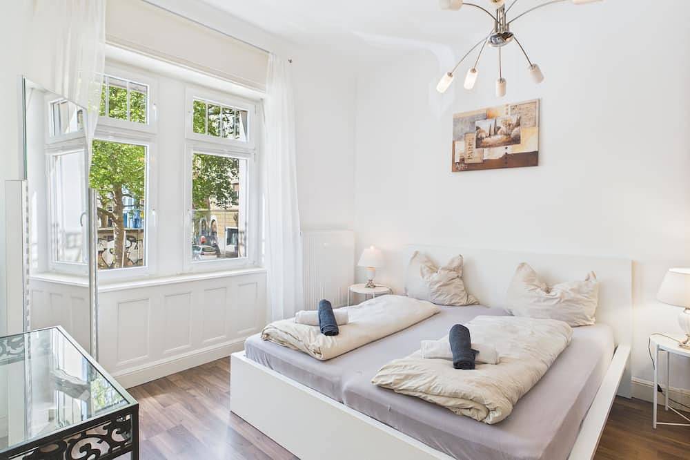 Ganze Wohnung, Zentrales modernes Apartment I Balkon I bis zu 4 Personen in Wiesbaden, Rheingau