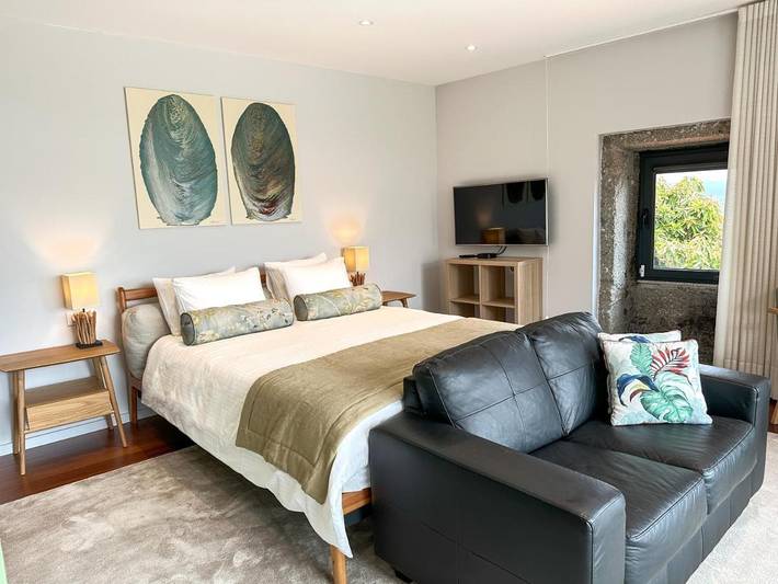 Gîte pour 2 personnes, avec jardin ainsi que vue et piscine dans Vila Verde - 4